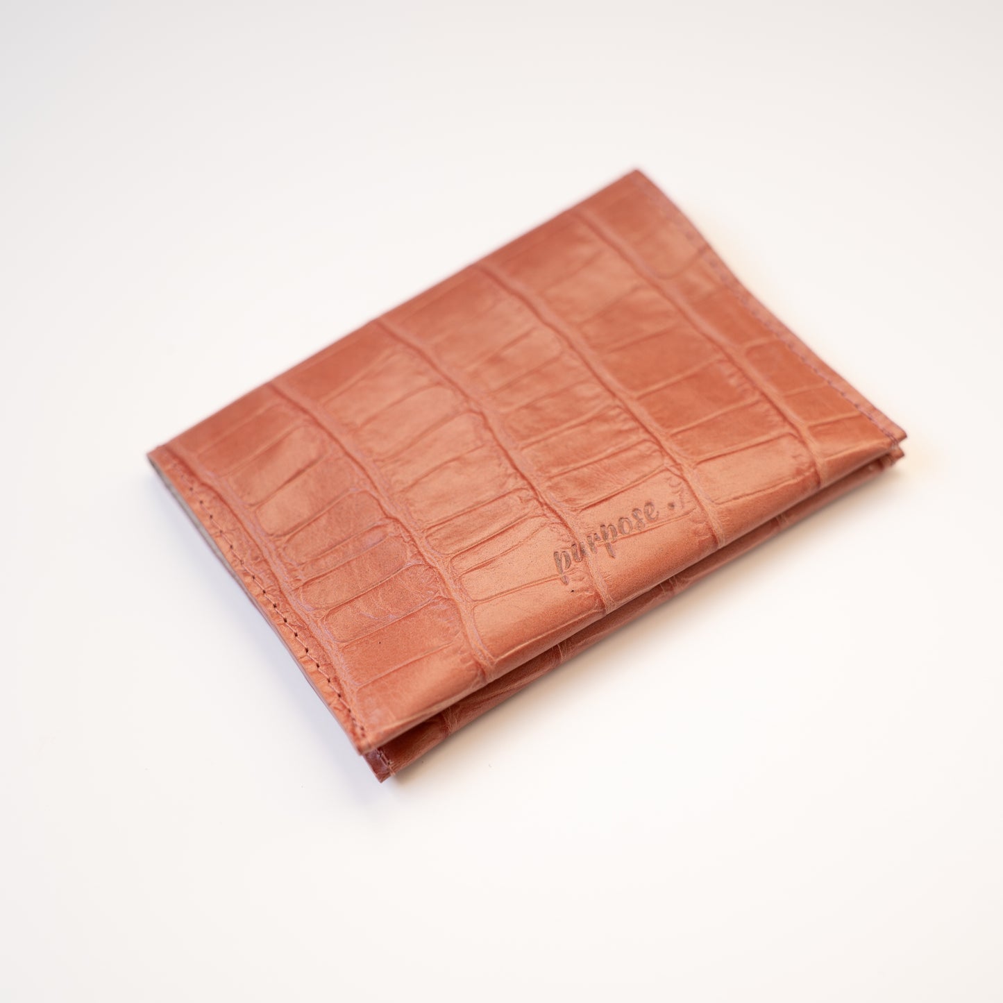 Paspoorthoes in leer roze