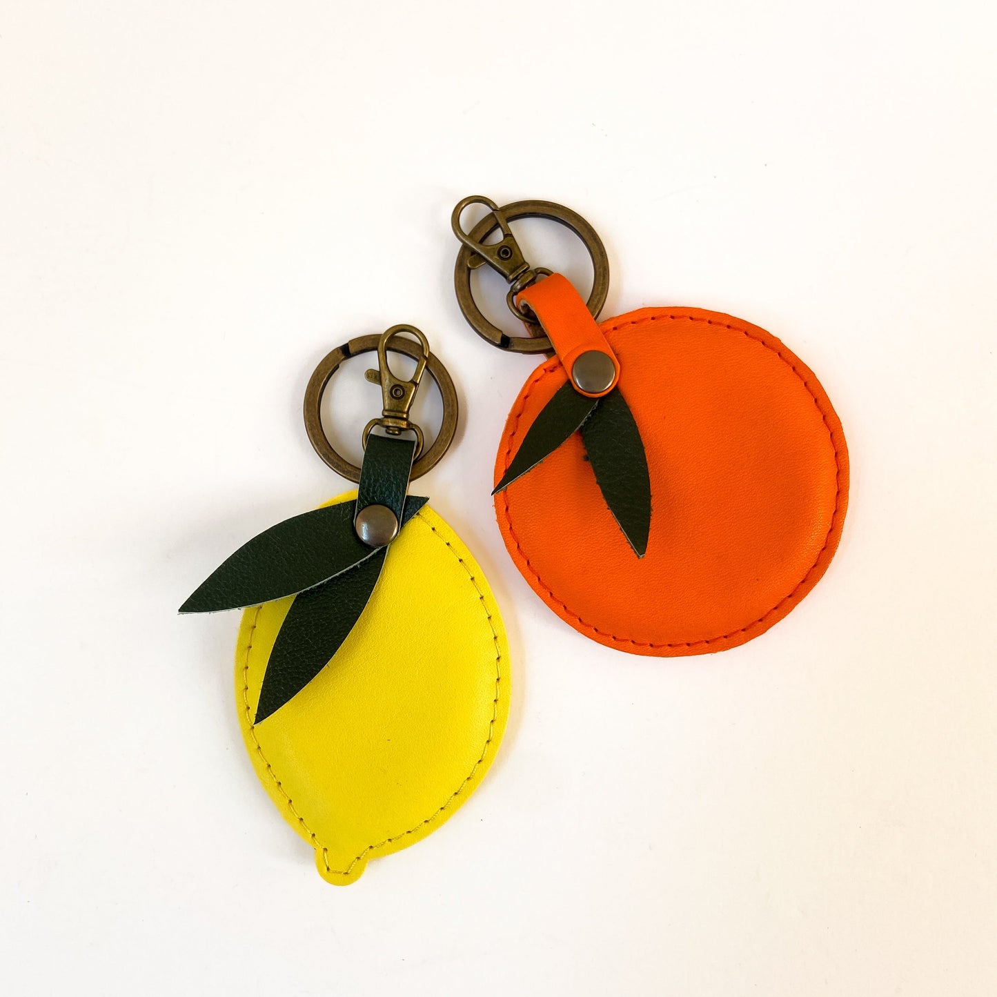 lederen sleutelhanger bag charm citroen