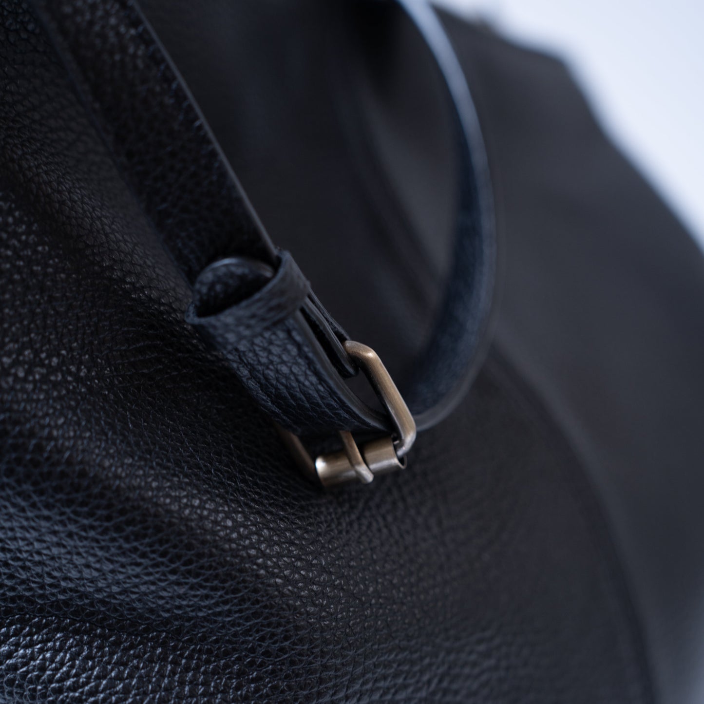 Lederen schoudertas met voering - riem