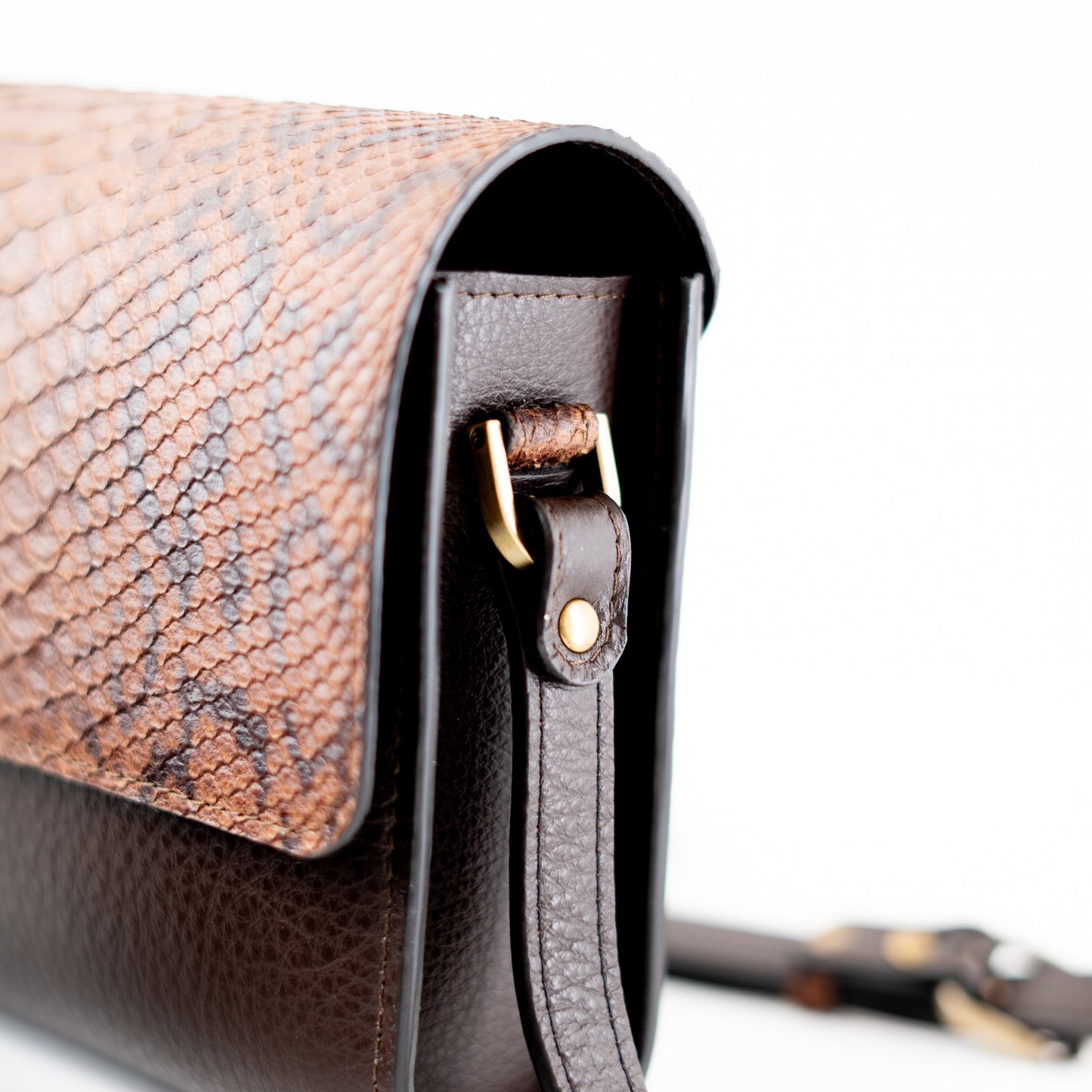 Crossbody - bruin/zwart - snakeprint